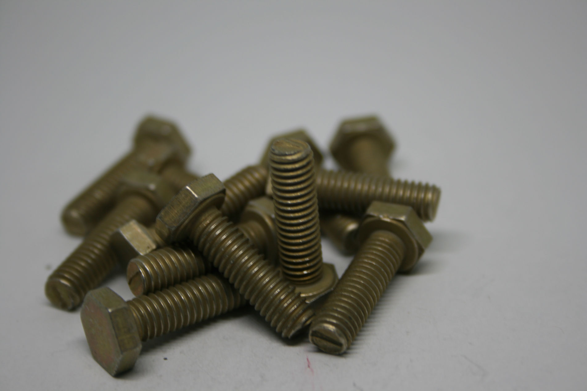 Hex head aircraft bolts with reduced hex head with full thread 3151A-6-20